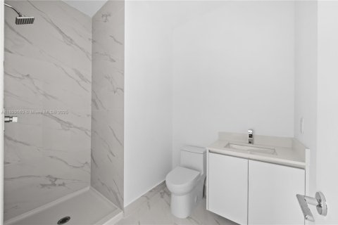 Condo in Miami, Florida, 4 bedrooms  № 1953494 - photo 4