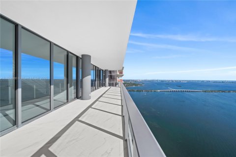 Condo in Miami, Florida, 4 bedrooms  № 1953494 - photo 28