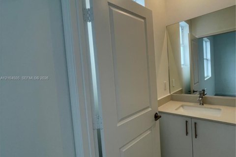 Touwnhouse à louer à Homestead, Floride: 3 chambres, 123.56 m2 № 2414744 - photo 26