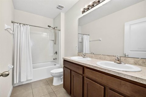 Villa ou maison à vendre à Wesley Chapel, Floride: 5 chambres, 227.33 m2 № 1820465 - photo 16