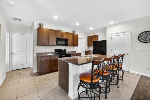 Villa ou maison à vendre à Wesley Chapel, Floride: 5 chambres, 227.33 m2 № 1820465 - photo 3