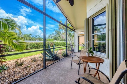 Villa ou maison à vendre à Sarasota, Floride: 2 chambres, 206.15 m2 № 1795911 - photo 23