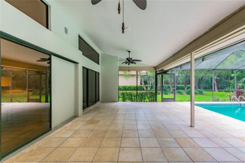 House in Tampa, Florida 4 bedrooms, 299.52 sq.m. № 1684610 - photo 24