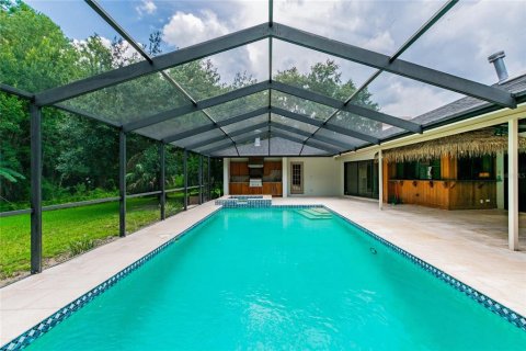 House in Tampa, Florida 4 bedrooms, 299.52 sq.m. № 1684610 - photo 26