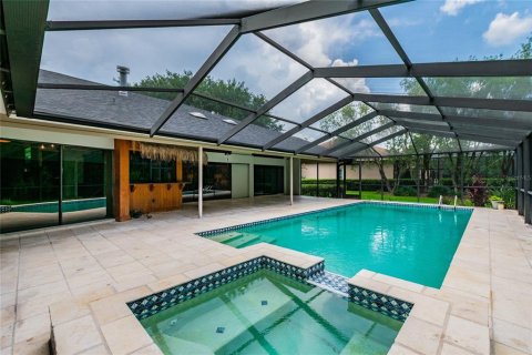 House in Tampa, Florida 4 bedrooms, 299.52 sq.m. № 1684610 - photo 27