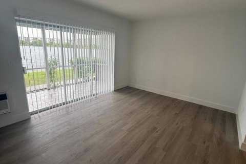 Appartement à louer à Miami, Floride: 1 chambre, 48.31 m2 № 2439306 - photo 3