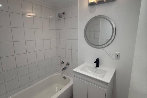 Appartement à louer à Miami, Floride: 1 chambre, 48.31 m2 № 2439306 - photo 7