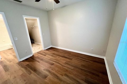 Touwnhouse à louer à Wesley Chapel, Floride: 3 chambres, 144.83 m2 № 2325058 - photo 8
