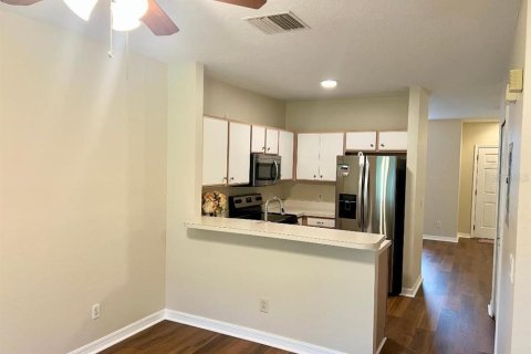 Touwnhouse à louer à Wesley Chapel, Floride: 3 chambres, 144.83 m2 № 2325058 - photo 3