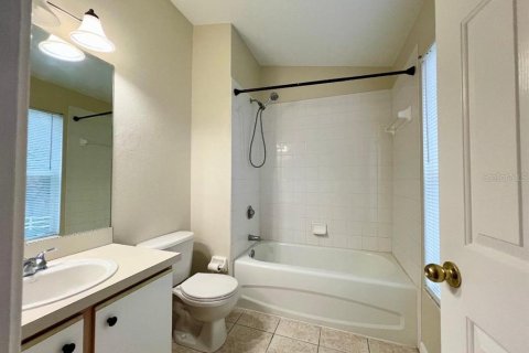 Touwnhouse à louer à Wesley Chapel, Floride: 3 chambres, 144.83 m2 № 2325058 - photo 16