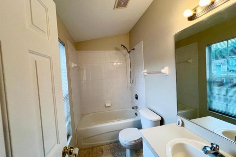 Touwnhouse à louer à Wesley Chapel, Floride: 3 chambres, 144.83 m2 № 2325058 - photo 18
