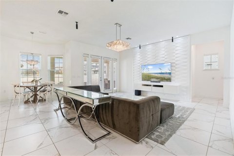 Casa en venta en Winter Garden, Florida, 4 dormitorios, 286.79 m2 № 2112321 - foto 13