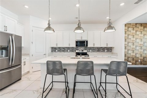 Casa en venta en Winter Garden, Florida, 4 dormitorios, 286.79 m2 № 2112321 - foto 18