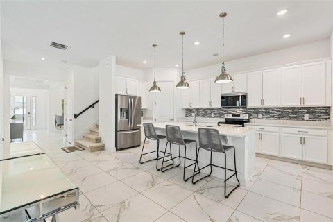 Casa en venta en Winter Garden, Florida, 4 dormitorios, 286.79 m2 № 2112321 - foto 17