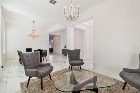 Casa en venta en Winter Garden, Florida, 4 dormitorios, 286.79 m2 № 2112321 - foto 9