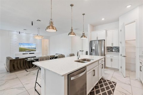 Casa en venta en Winter Garden, Florida, 4 dormitorios, 286.79 m2 № 2112321 - foto 21