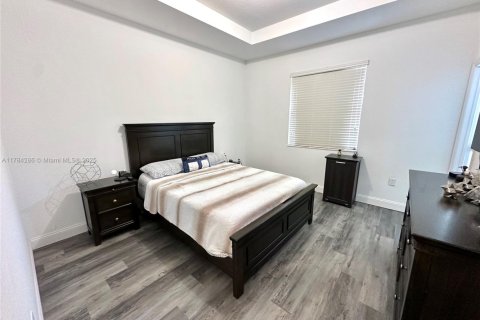 Townhouse in Miami, Florida 3 bedrooms, 141.21 sq.m. № 1706157 - photo 8
