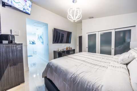 Купить виллу или дом в Хайалиа, Флорида 3 спальни, 127.93м2, № 1938153 - фото 24