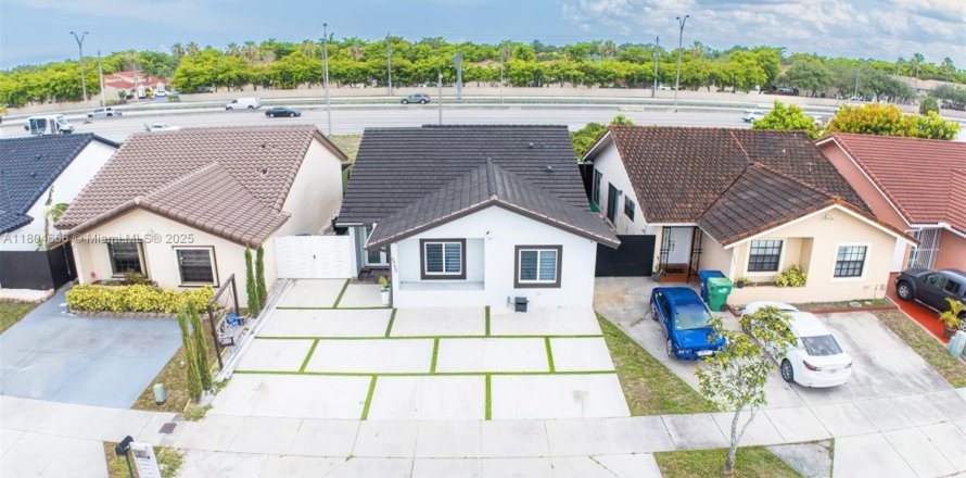 Дом в Хайалиа, Флорида 3 спальни, 127.93м2 № 1938153