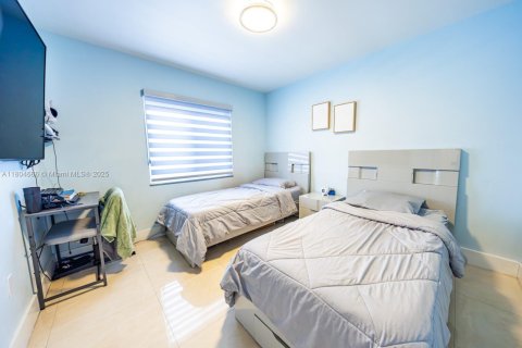 Купить виллу или дом в Хайалиа, Флорида 3 спальни, 127.93м2, № 1938153 - фото 19