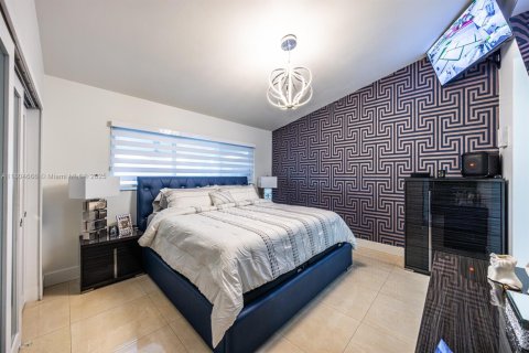 Купить виллу или дом в Хайалиа, Флорида 3 спальни, 127.93м2, № 1938153 - фото 23