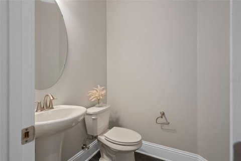 Casa en venta en Orlando, Florida, 5 dormitorios, 378.58 m2 № 2225608 - foto 27