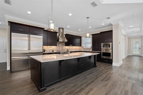 Casa en venta en Orlando, Florida, 5 dormitorios, 378.58 m2 № 2225608 - foto 19