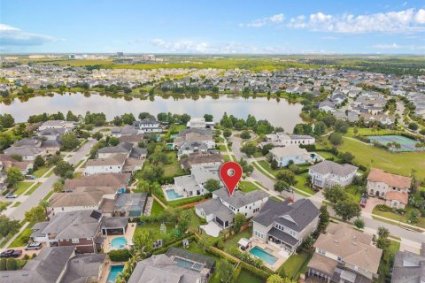 Casa en venta en Orlando, Florida, 5 dormitorios, 378.58 m2 № 2225608 - foto 5