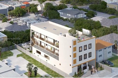 Купить коммерческую недвижимость в Майами, Флорида № 1963456 - фото 4