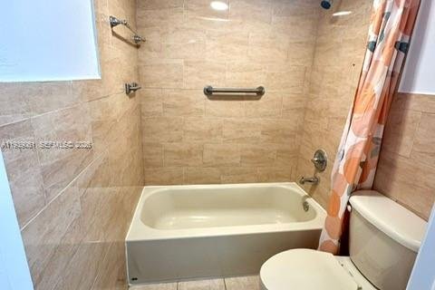 Condo in Miami, Florida, 2 bedrooms  № 1996779 - photo 25