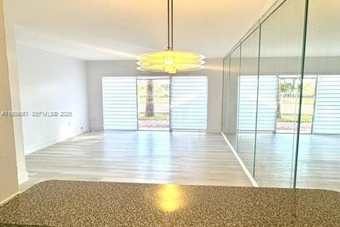 Condo in Miami, Florida, 2 bedrooms  № 1996779 - photo 17