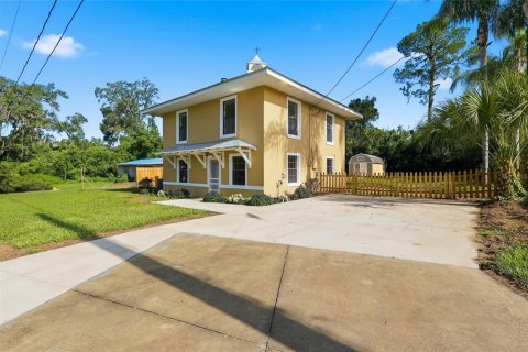 Villa ou maison à vendre à Dade City, Floride: 3 chambres, 141.4 m2 № 2291247 - photo 2