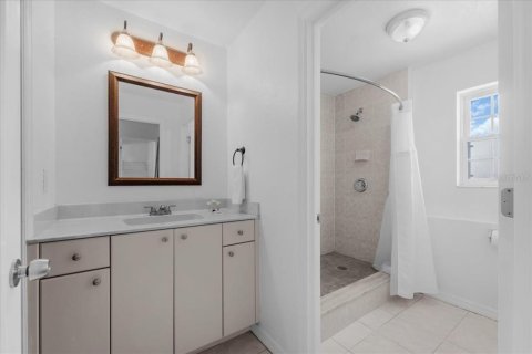 Villa ou maison à louer à Punta Gorda, Floride: 4 chambres, 279.45 m2 № 1884794 - photo 13