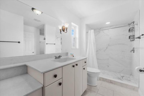 Villa ou maison à louer à Punta Gorda, Floride: 4 chambres, 279.45 m2 № 1884794 - photo 12