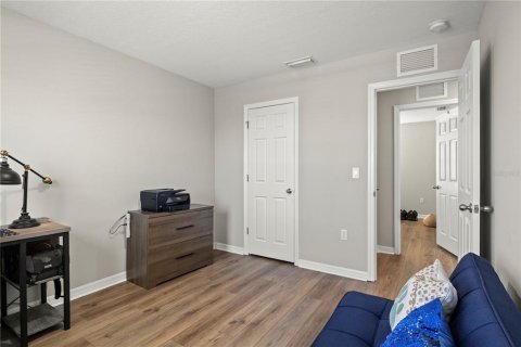 House in Wesley Chapel, Florida 4 bedrooms, 206.8 sq.m. № 2258300 - photo 28