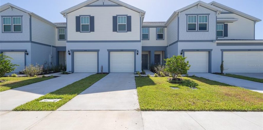 Townhouse in Melbourne, Florida 3 bedrooms, 157.84 sq.m. № 2207162