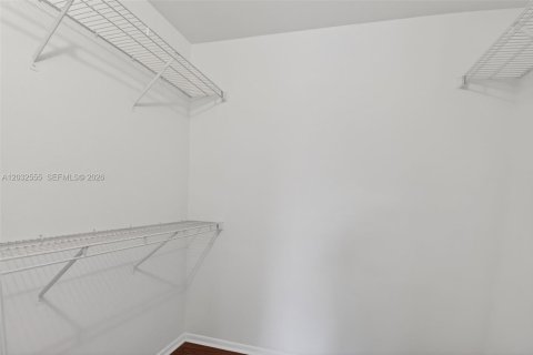 Снять в аренду кондоминиум в Делрей-Бич, Флорида 1 спальня, 54.44м2, № 2077973 - фото 12