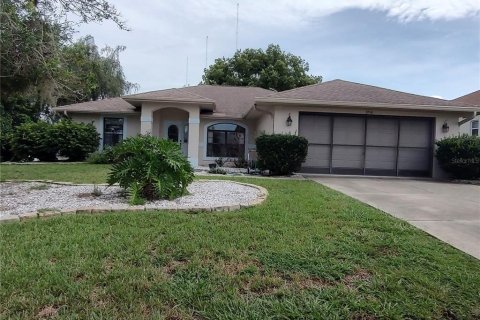 House in Hernando, Florida 3 bedrooms, 143.91 sq.m. № 2273161