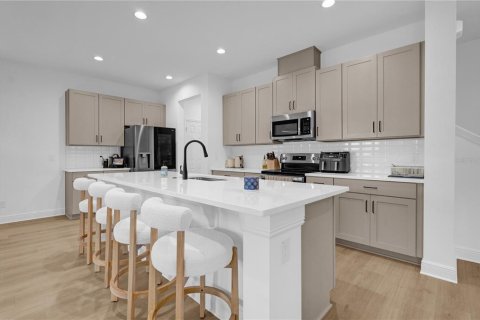 Casa en venta en Clermont, Florida, 4 dormitorios, 271.65 m2 № 1435652 - foto 12