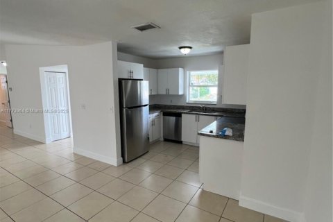 Villa ou maison à vendre à Homestead, Floride: 3 chambres, 122.45 m2 № 1864826 - photo 7
