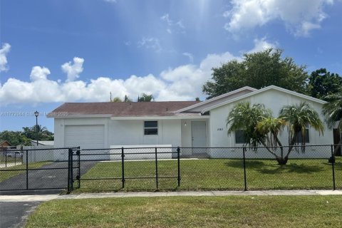 Villa ou maison à vendre à Homestead, Floride: 3 chambres, 122.45 m2 № 1864826 - photo 1
