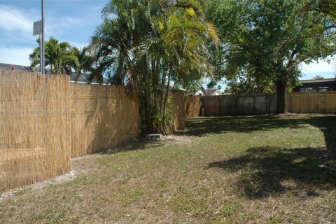 Villa ou maison à vendre à Homestead, Floride: 3 chambres, 122.45 m2 № 1864826 - photo 26