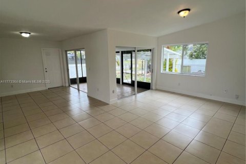 Villa ou maison à vendre à Homestead, Floride: 3 chambres, 122.45 m2 № 1864826 - photo 3