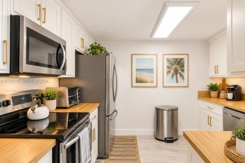 Copropriété à vendre à South Daytona, Floride: 2 chambres, 89.93 m2 № 2428093 - photo 6