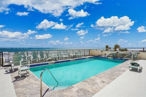 Copropriété à vendre à South Daytona, Floride: 2 chambres, 89.93 m2 № 2428093 - photo 16