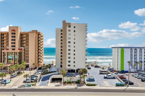 Condo à South Daytona, Floride, 2 chambres  № 2428093