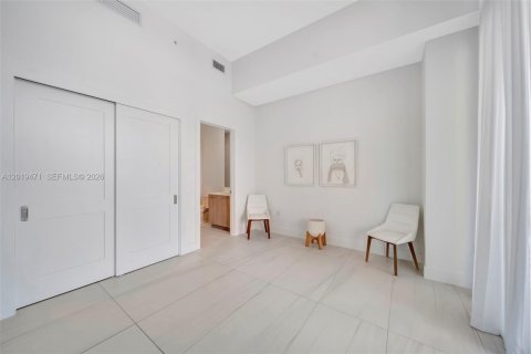 Condo in Fort Lauderdale, Florida, 2 bedrooms № 2186283 - photo 21