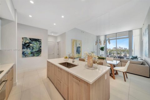 Condo in Fort Lauderdale, Florida, 2 bedrooms № 2186283 - photo 10