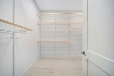 Condo in Fort Lauderdale, Florida, 2 bedrooms № 2186283 - photo 29