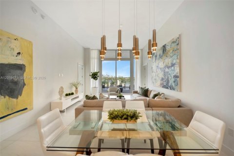 Condo in Fort Lauderdale, Florida, 2 bedrooms № 2186283 - photo 18